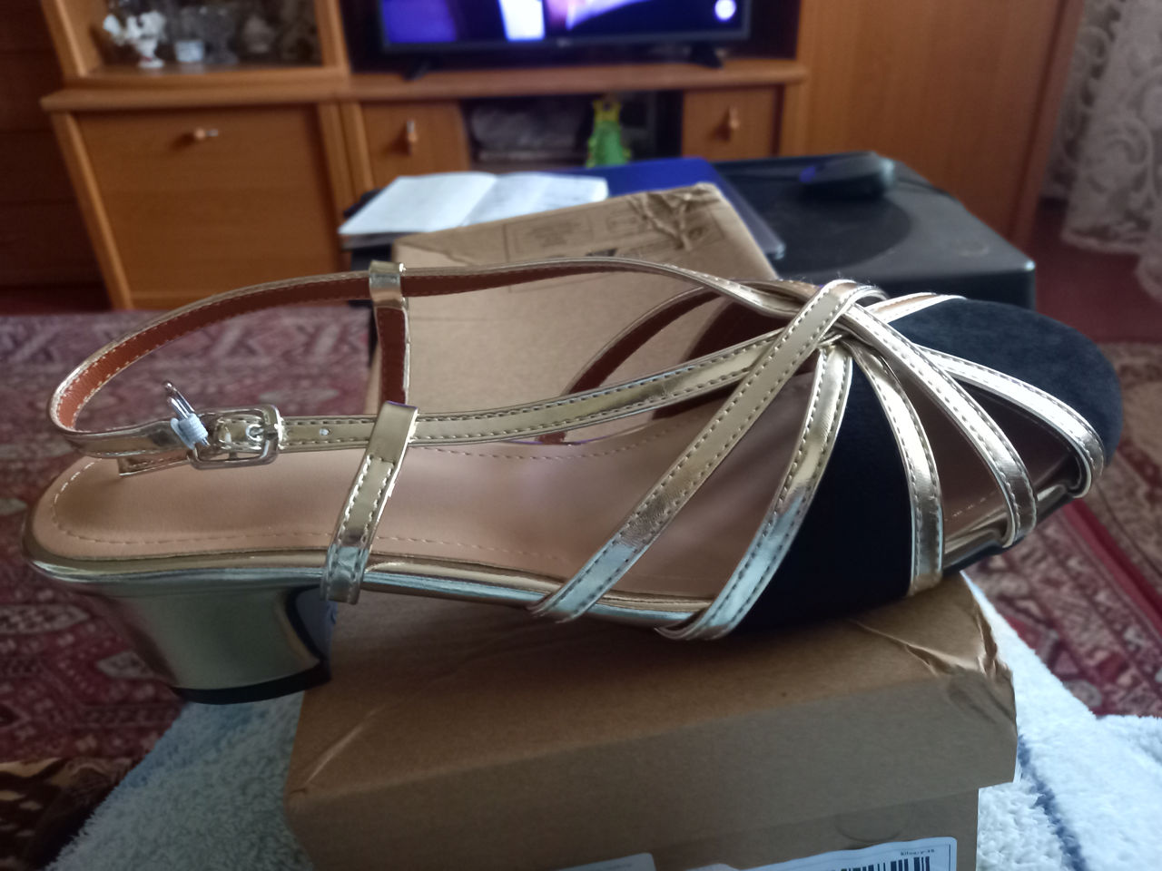 Sandale noi,mar 38,pret 200l,comozi si usori pentru picior lat,sandale 26cm-250l, 26,5, - 270l foto 4