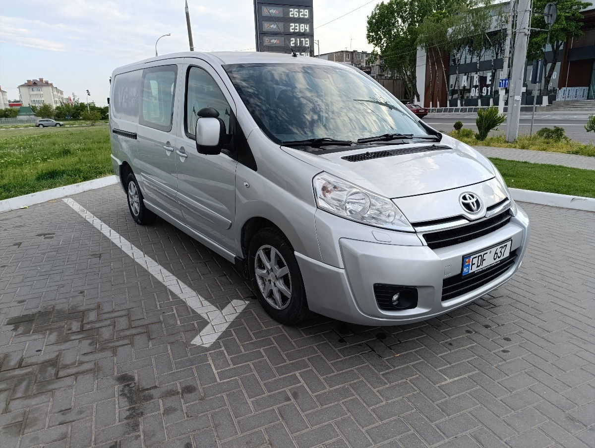 Toyota Proace foto 1