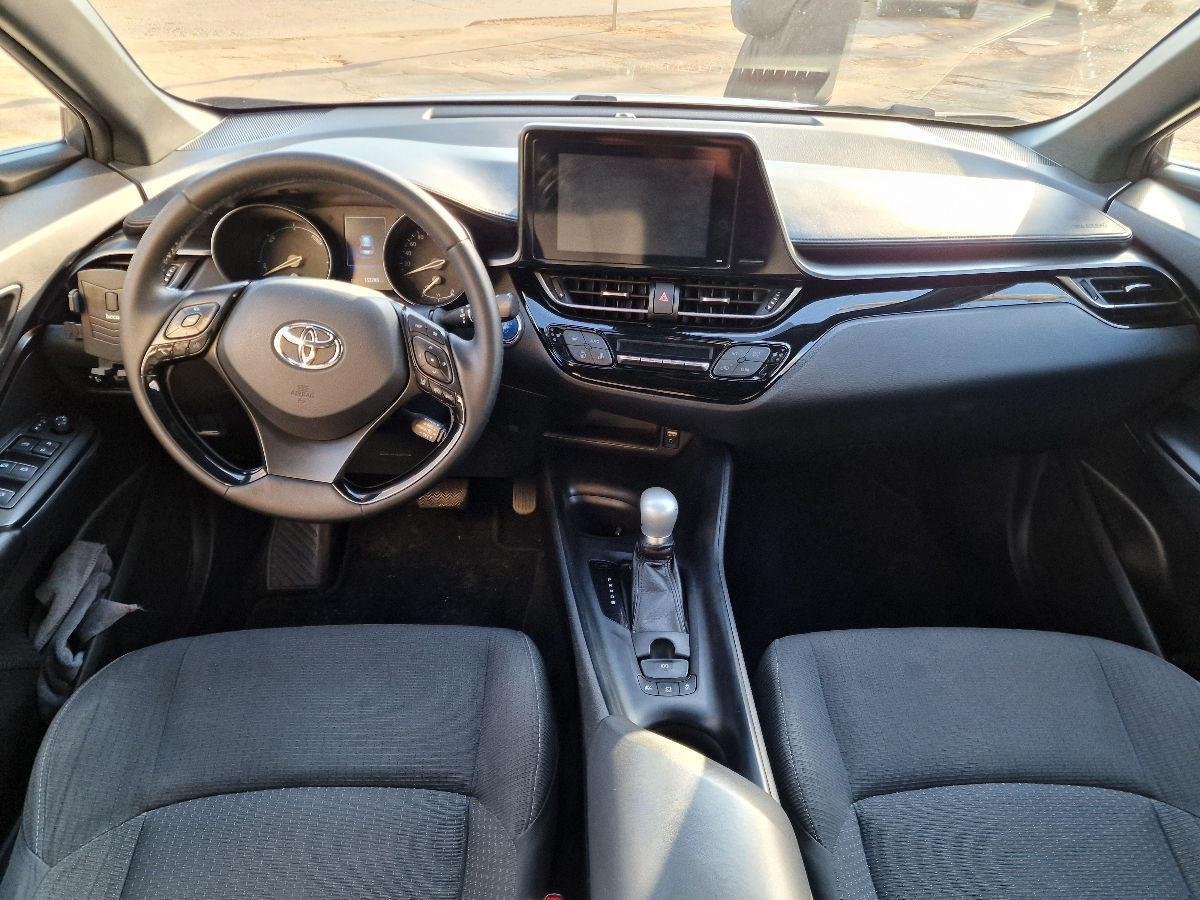 Toyota C-HR foto 7