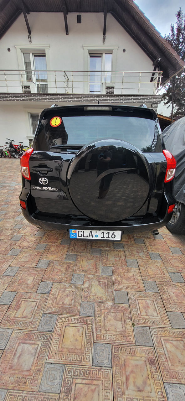 Toyota Rav 4 foto 2