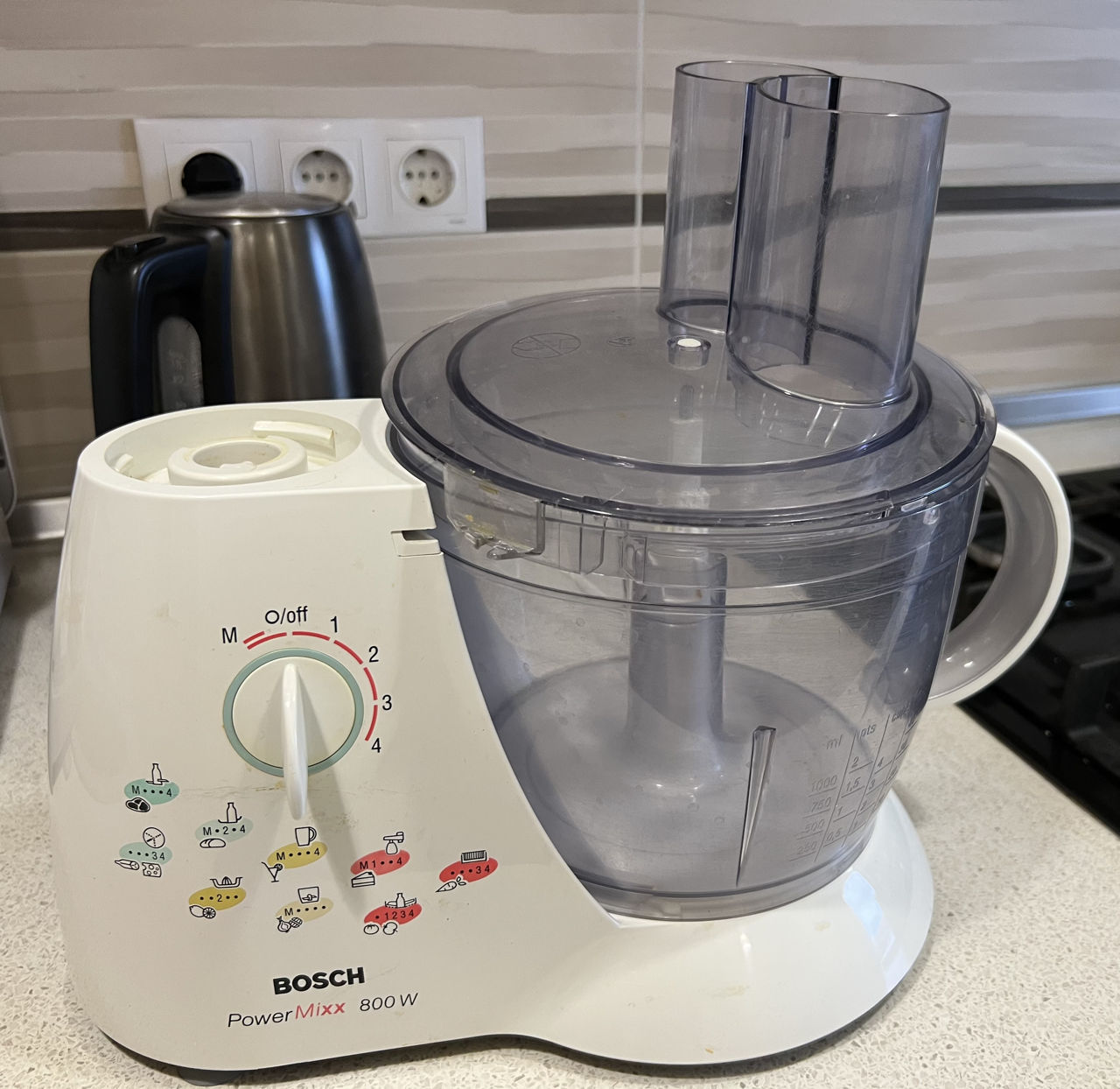 Многофункциональный кухонный комбайн bosch powermixx 800w
