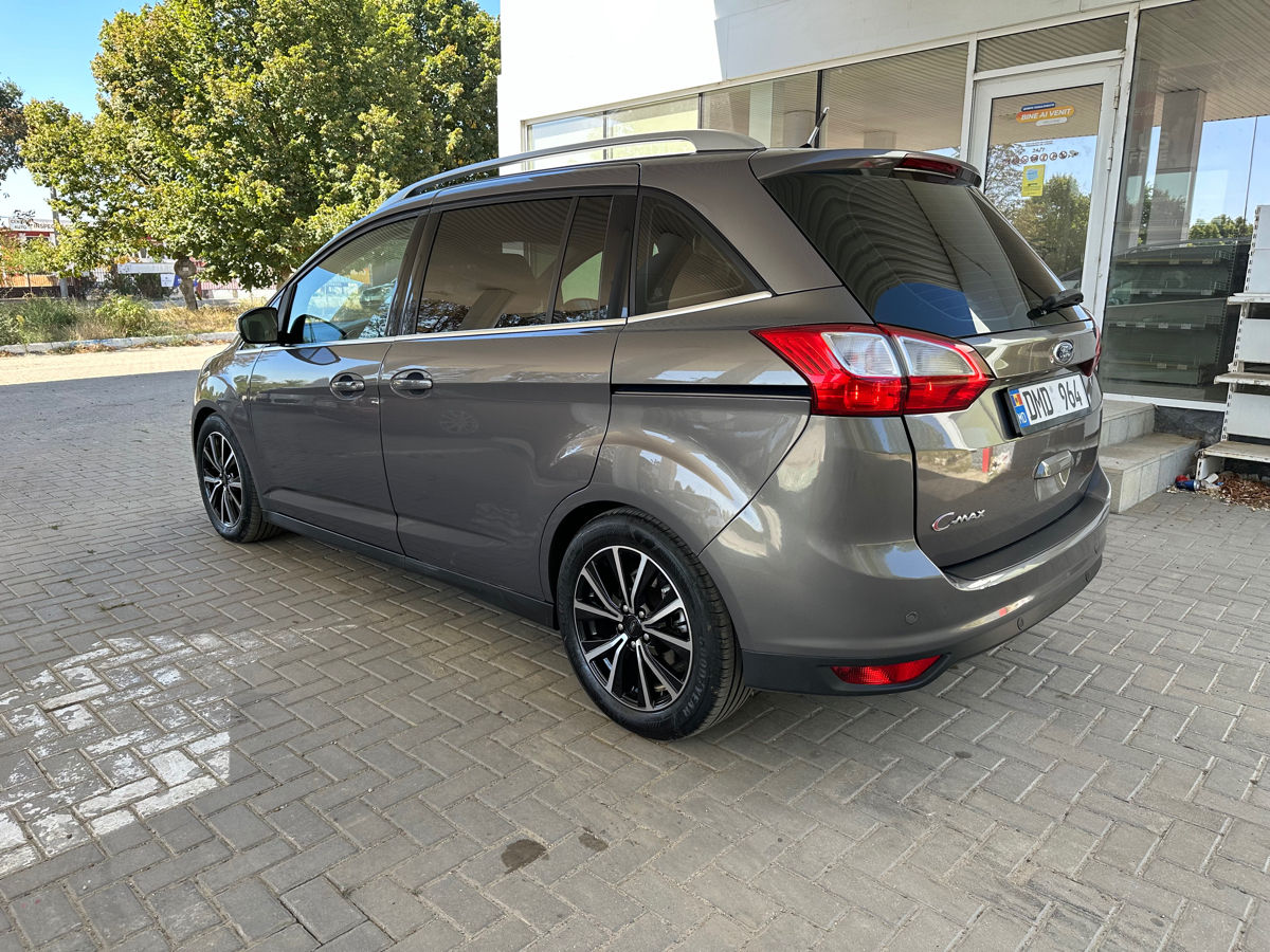 Ford Grand C-MAX foto 4