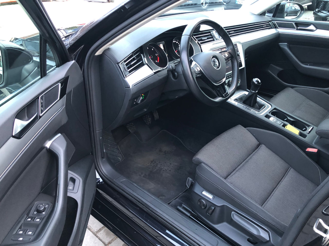 Volkswagen Passat foto 6