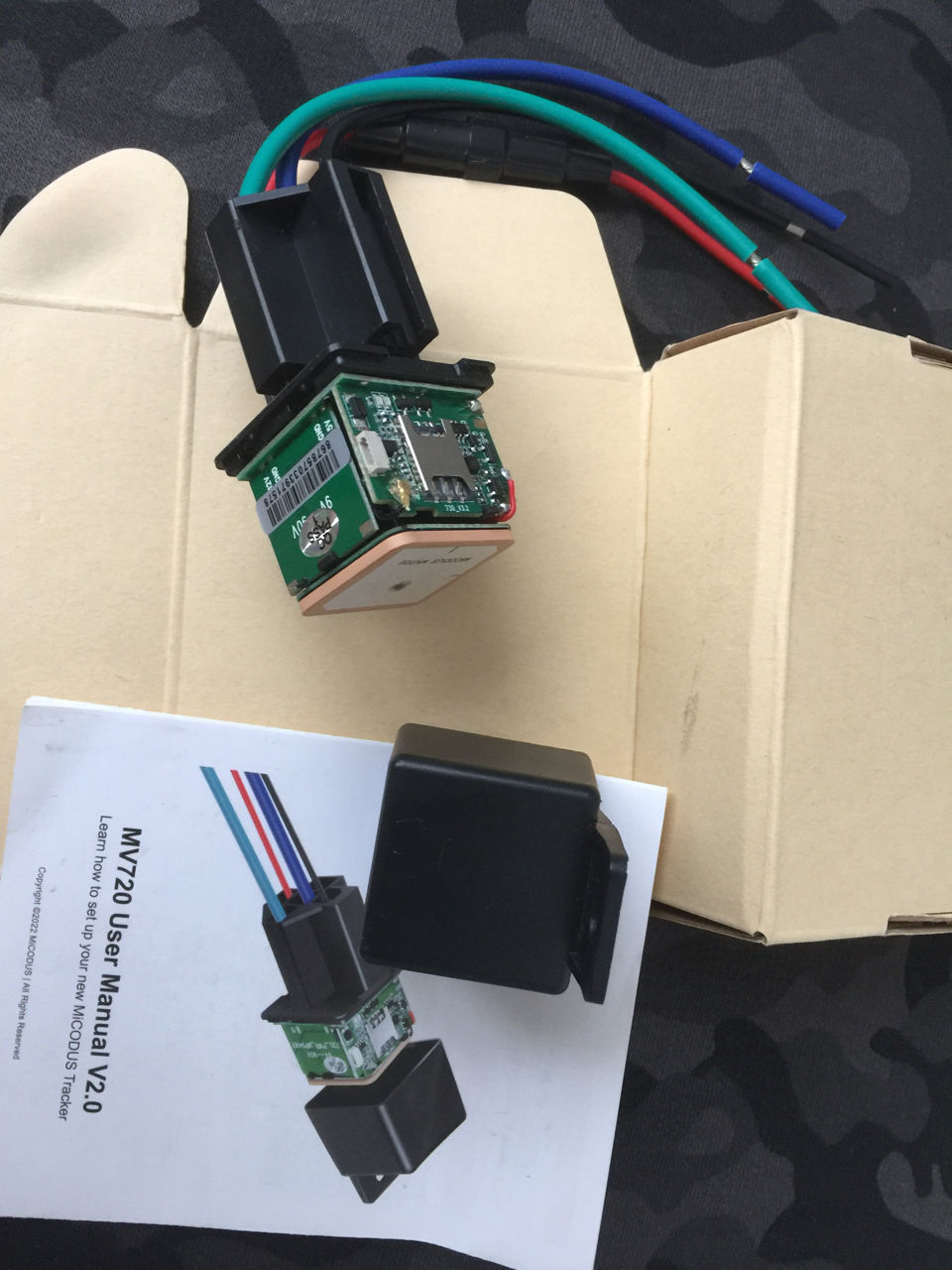 GPS Tracker pentru masina,trotineta,motocicleta,etc MICODUS MV720