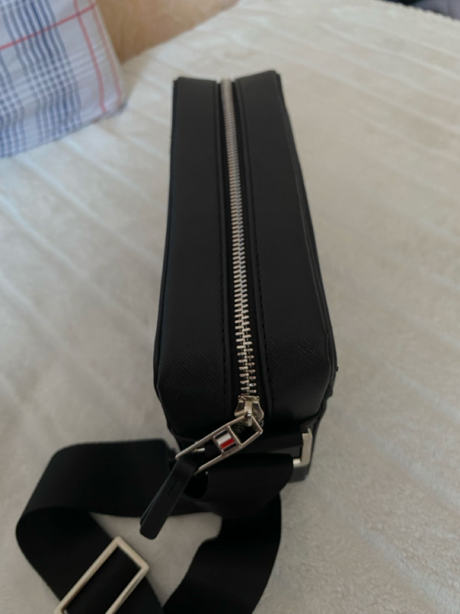 Borseta Tommy Hilfiger foto 4