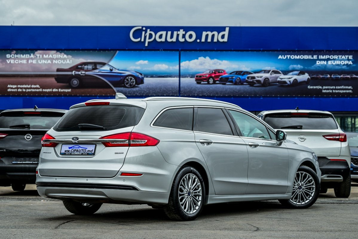 Ford Mondeo фото 1