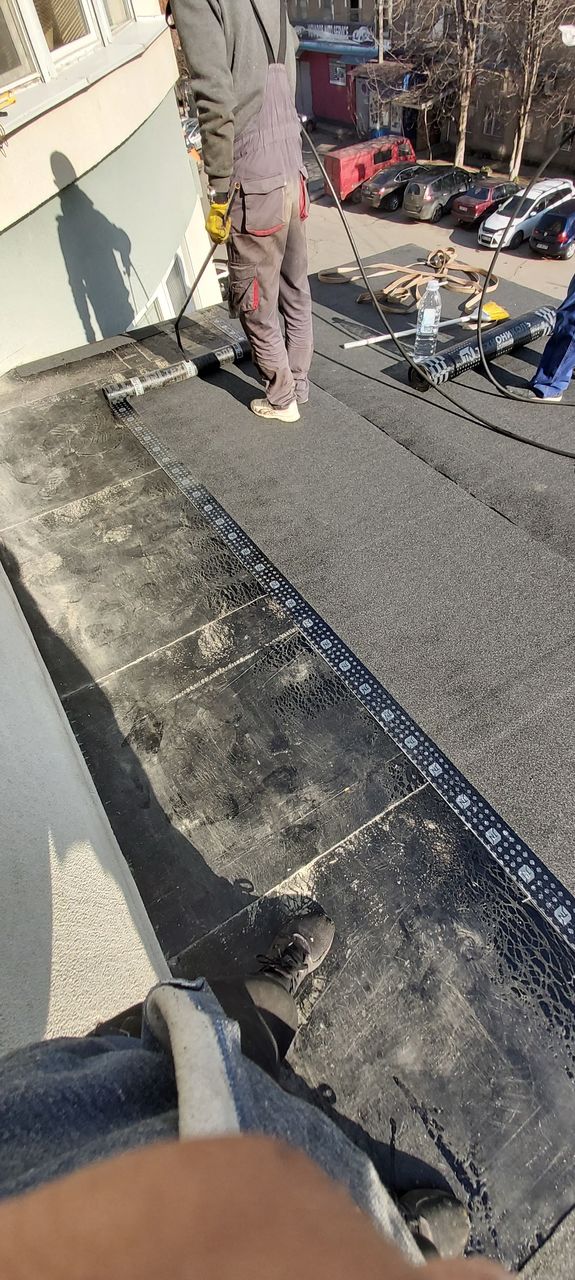 Hidroizolare гидроизоляция ремонт крыш линокром кровля reparatie acoperis  balcon. Acoperis hi tech foto 8