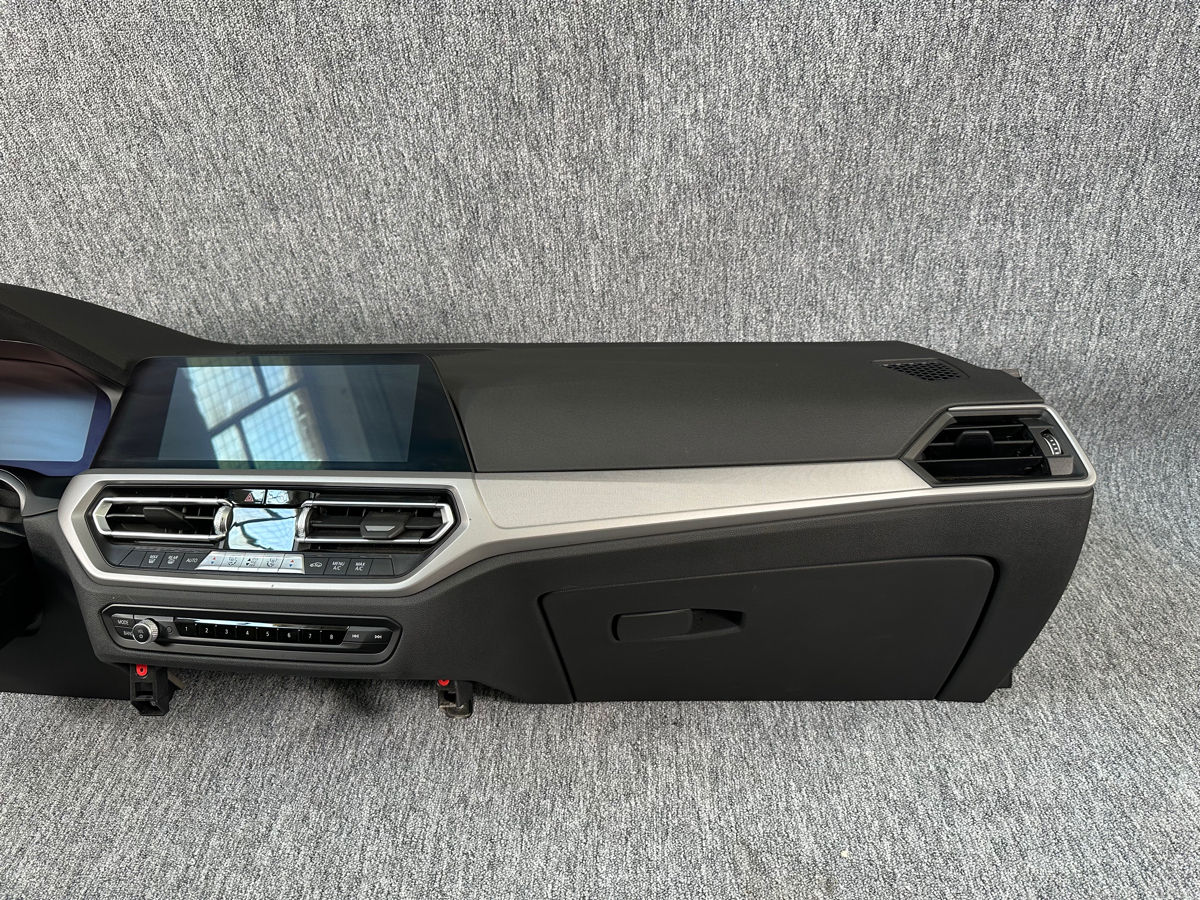 Plansa bord BMW G20 G21 G22 G23 G26 G80 G81 G82  foto 3