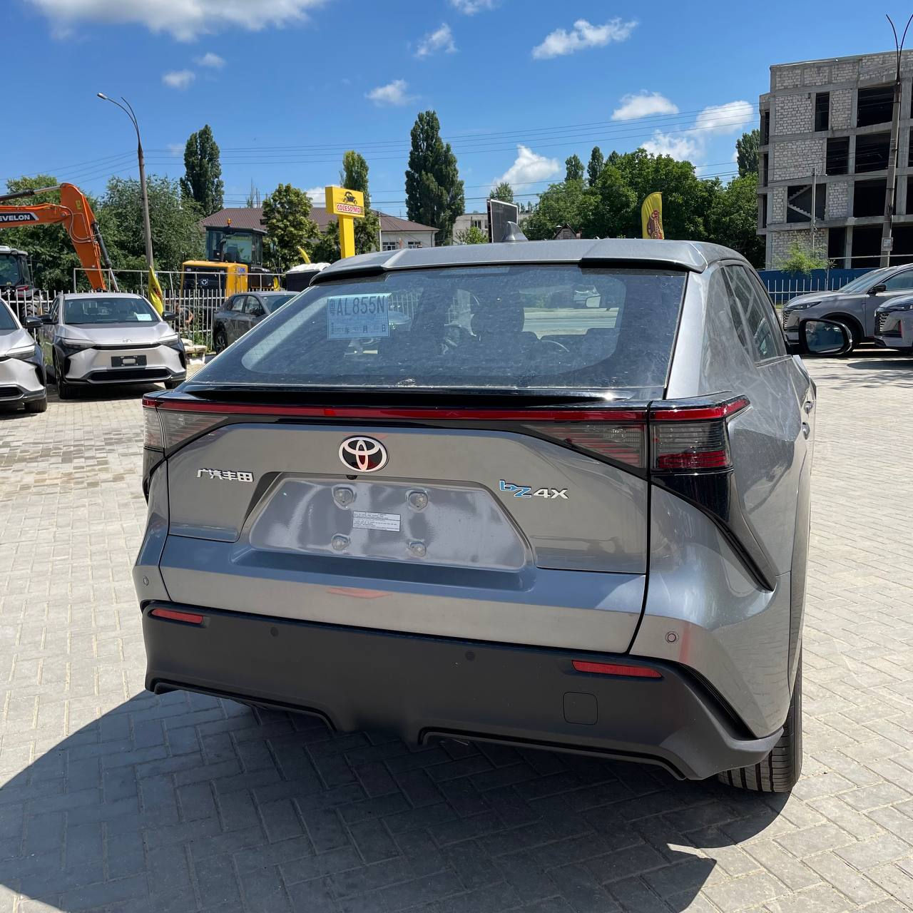 Toyota bZ4X foto 12