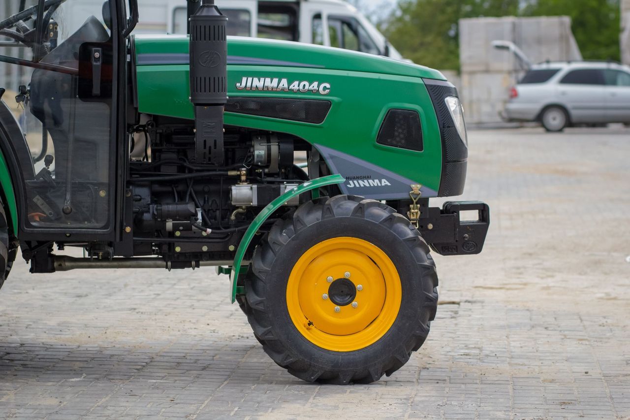 Noul tractor agricol Jinma 404c disponibil in stoc pe adresa or. Chisinau str.Lunca Bicului 41/1 foto 2