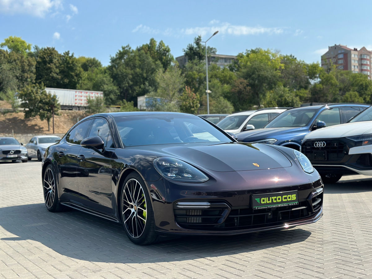 Porsche Panamera foto 2