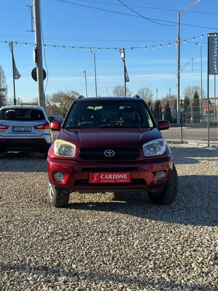 Toyota Rav 4 foto 1