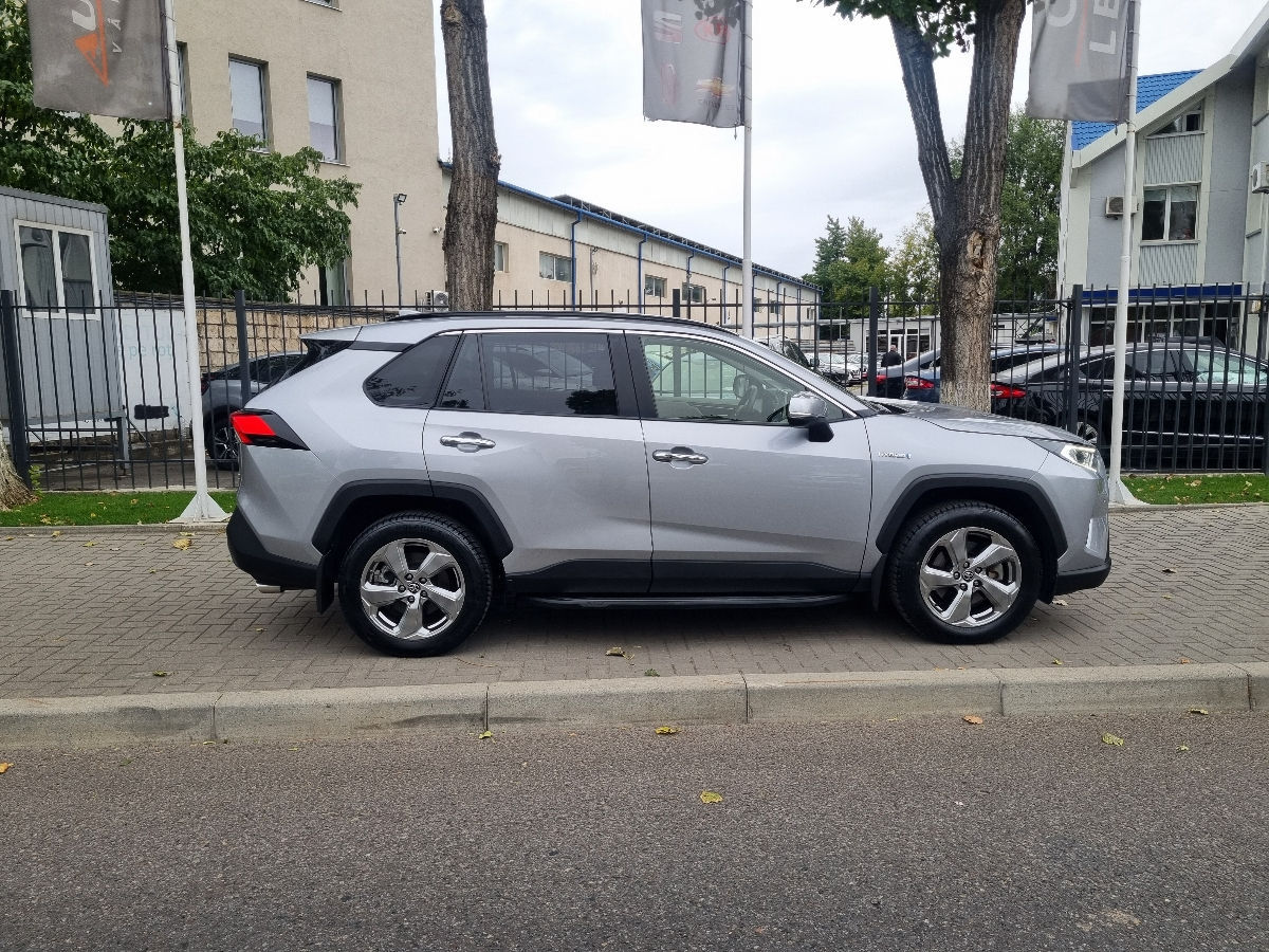 Toyota Rav 4 2020 photo 4