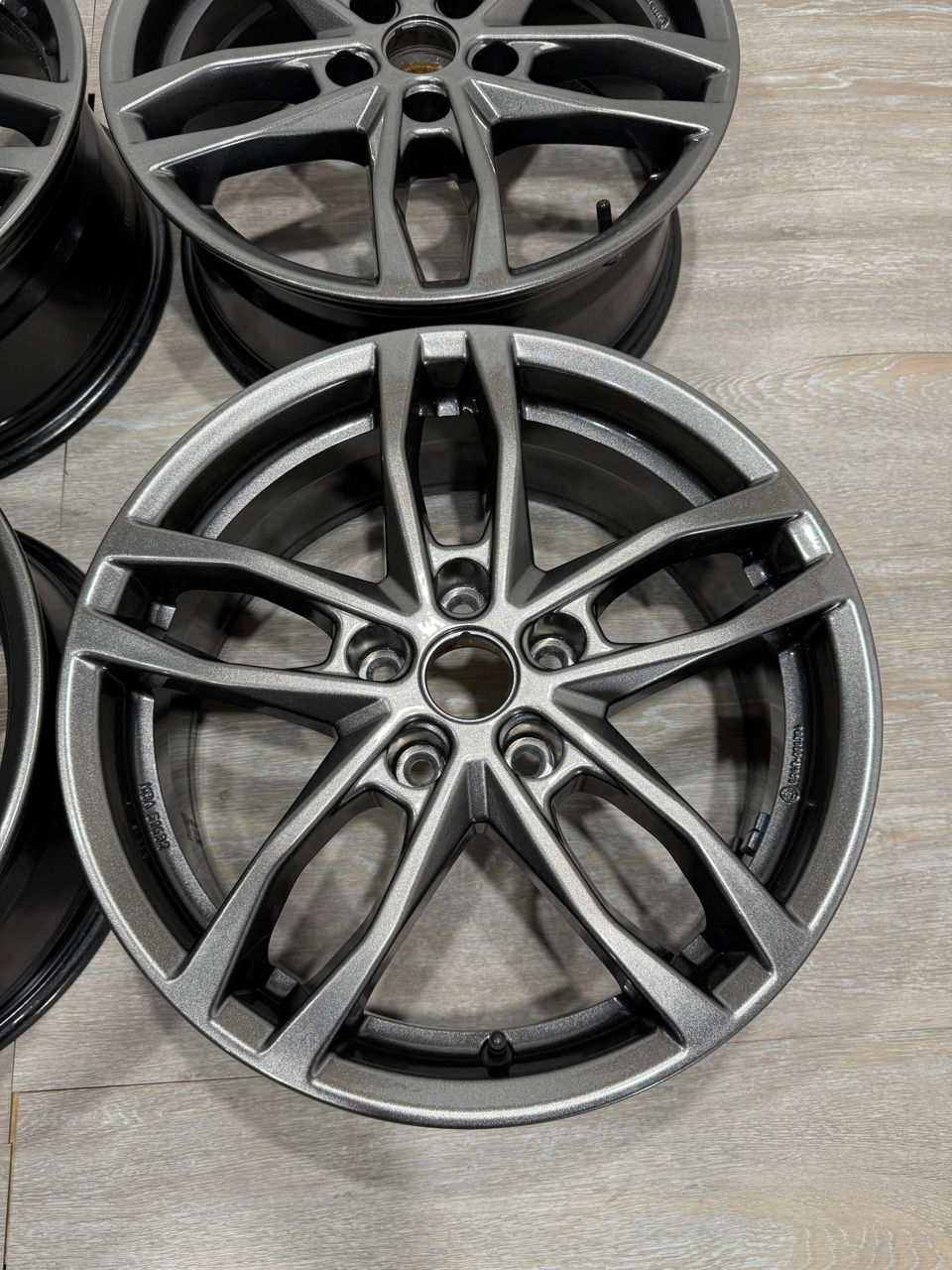 Диски R17 5x114.3 7Jx17 ET35 фото 7