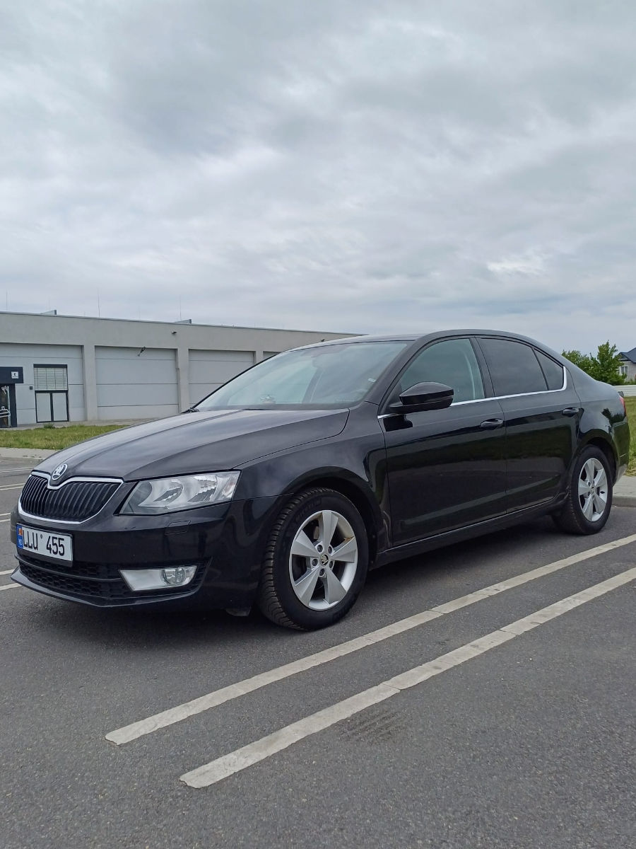 Skoda Octavia фото 0