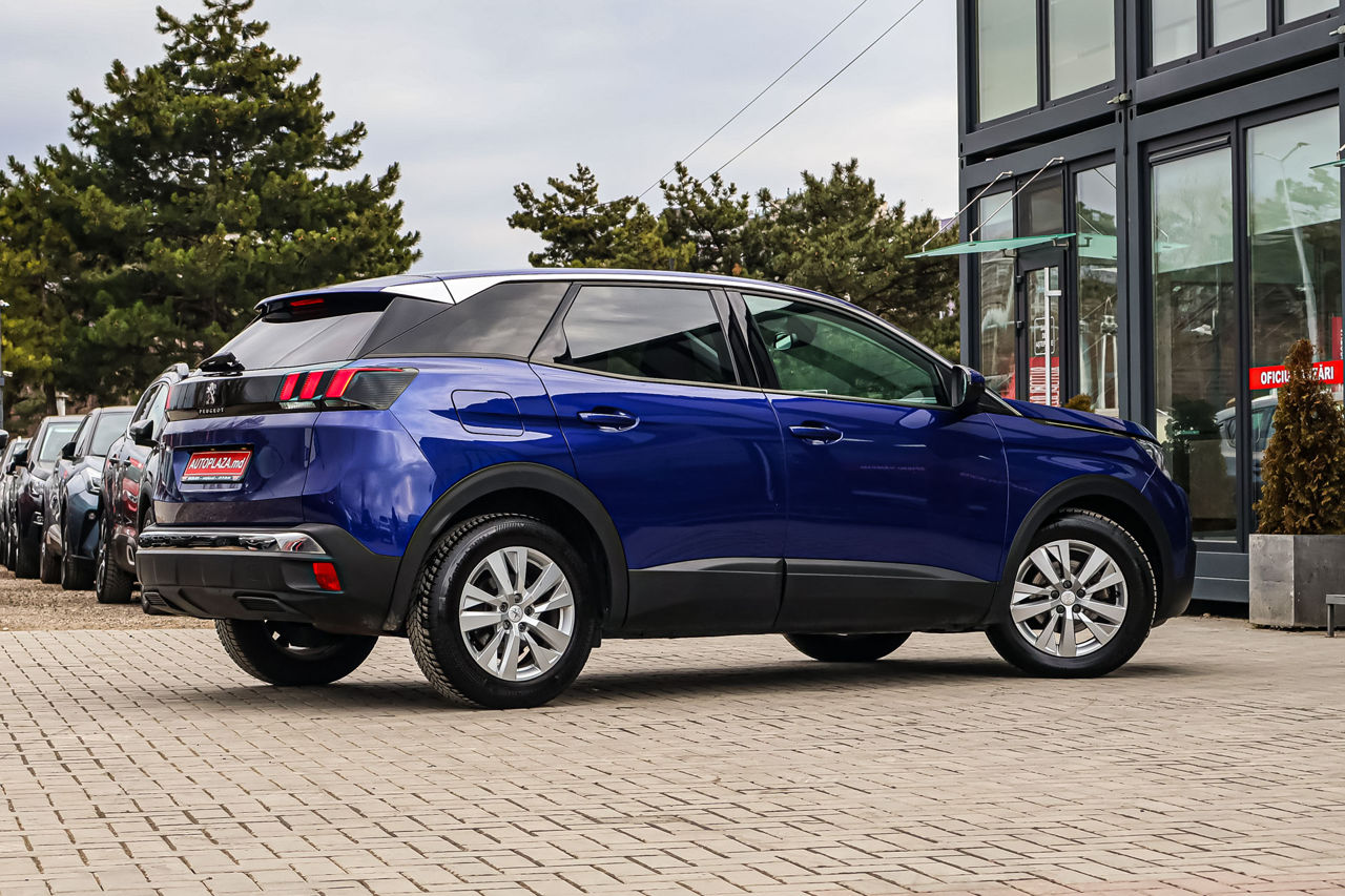 Peugeot 3008 foto 1