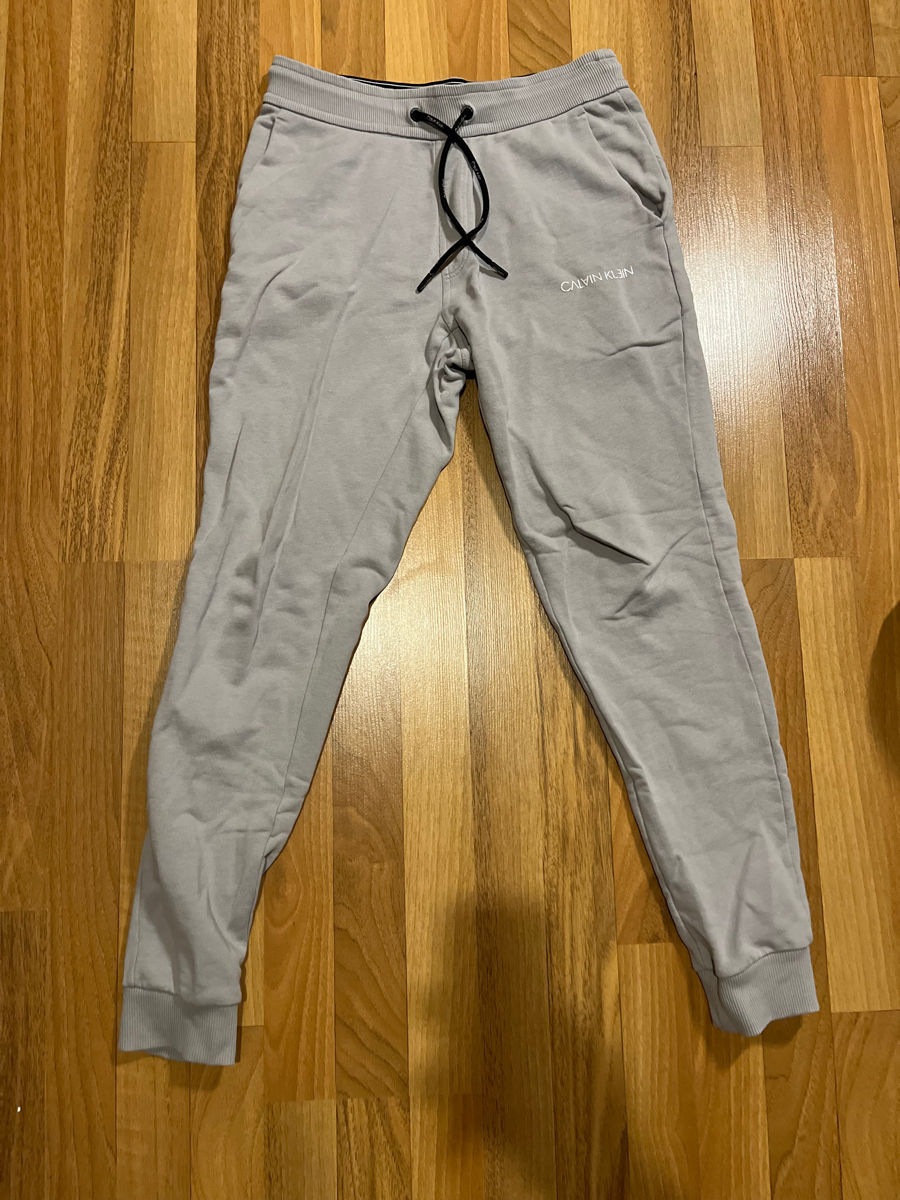 Joggeri suri Calvin Klein  foto 2