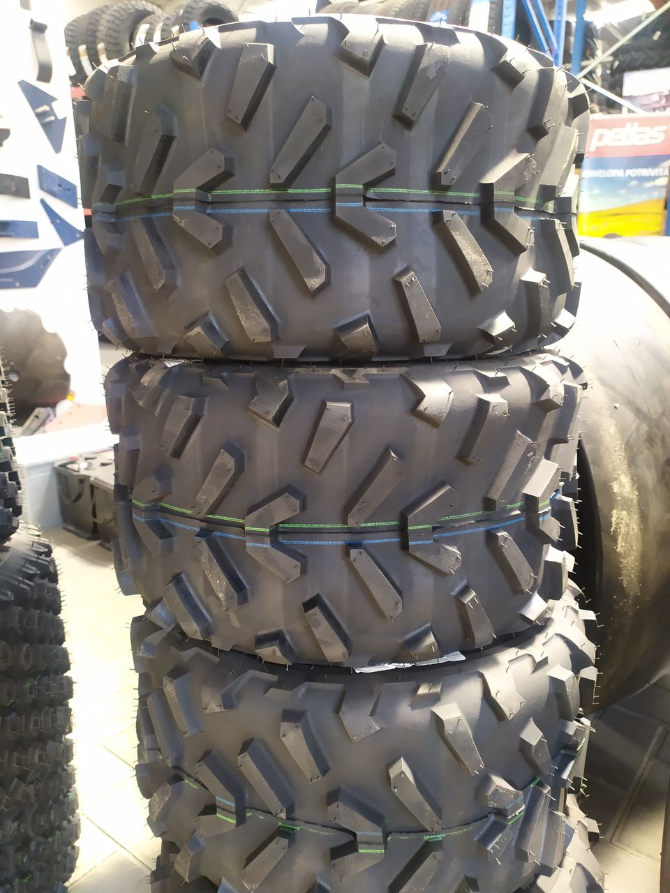 18x9.5-8 kenda фото 0