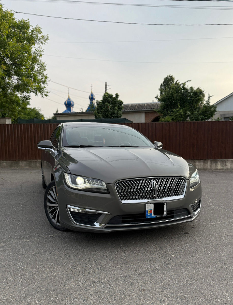 Lincoln MKZ foto 0