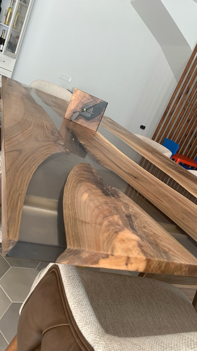 Mese din rășina epoxidică și lemn masiv  foto 6