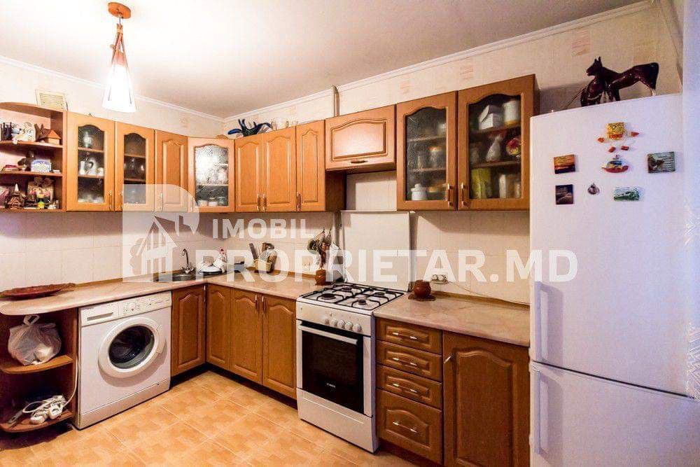 Apartament cu 3 camere,  Centru,  Chișinău,  Chișinău mun. foto 2