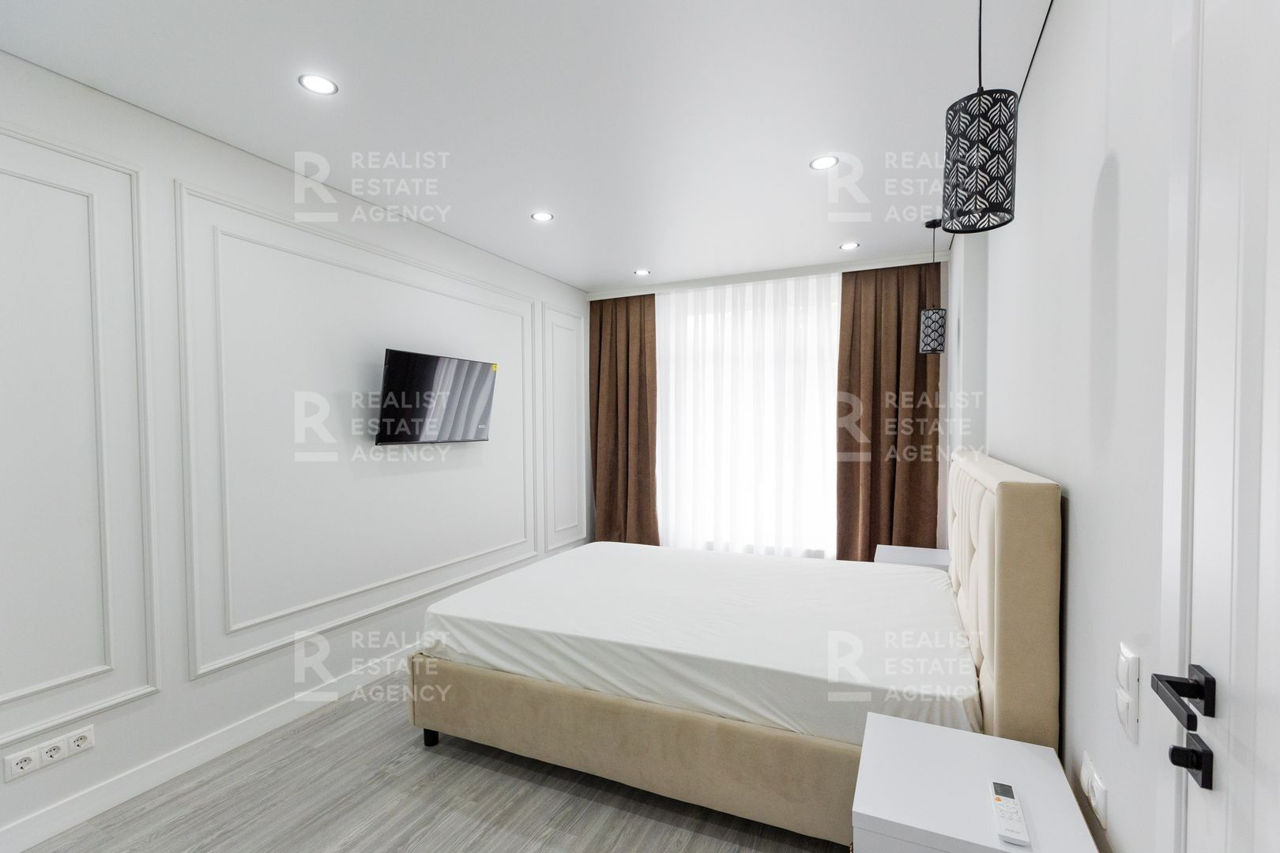 Apartament cu 2 camere, 73 m², Centru, Chișinău foto 4