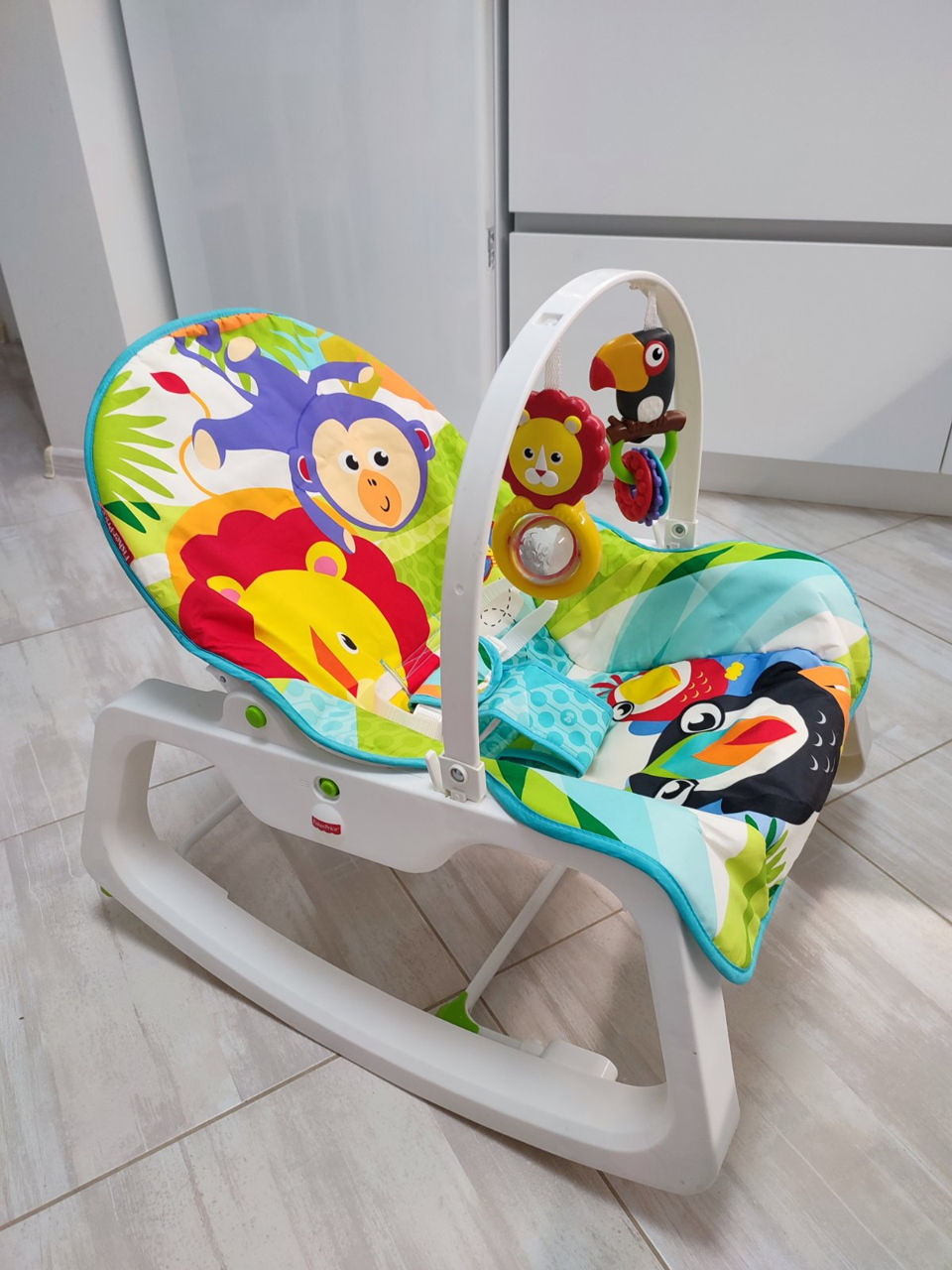Balansoar portabil Fisher Price foto 0