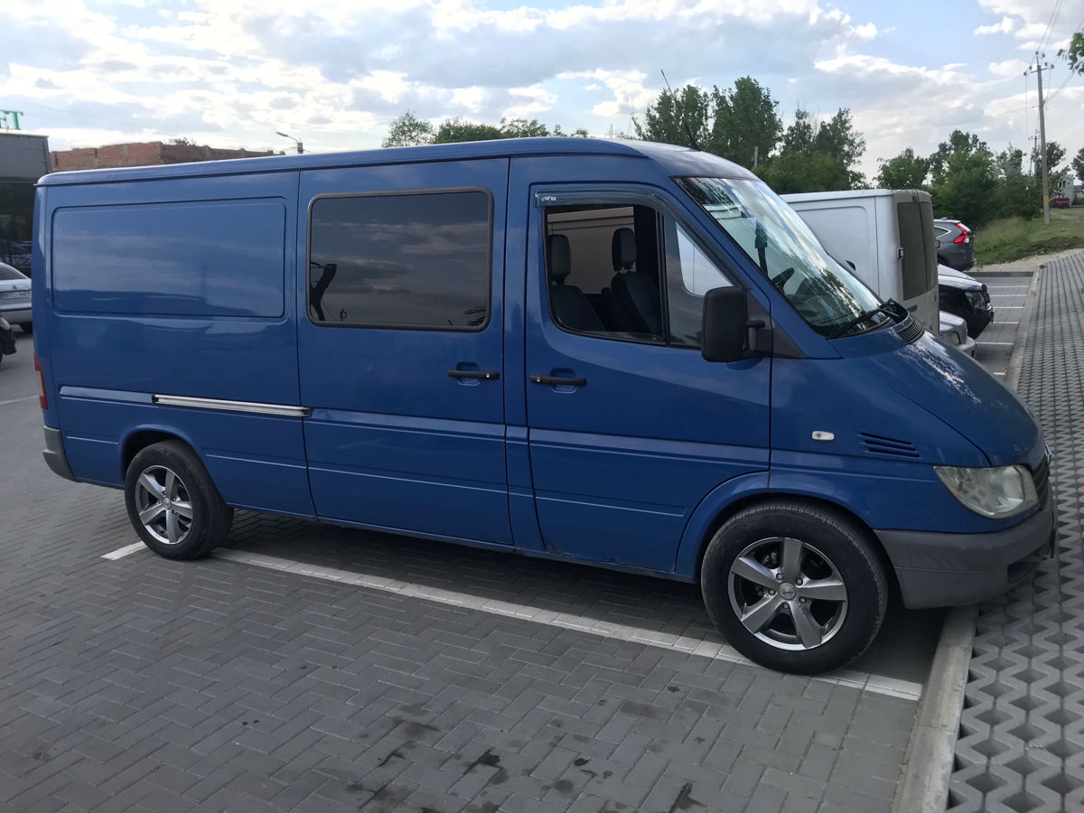 Mercedes Sprinter foto 1