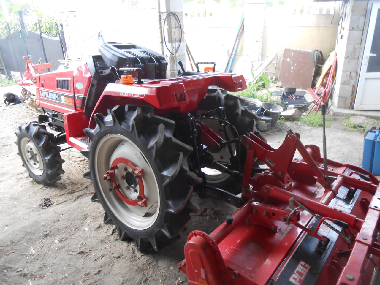 Vand Tractor   Japonez  mitsubisi  mt  20     4x4  cu  freza   recent importat  transport gratis фото 5