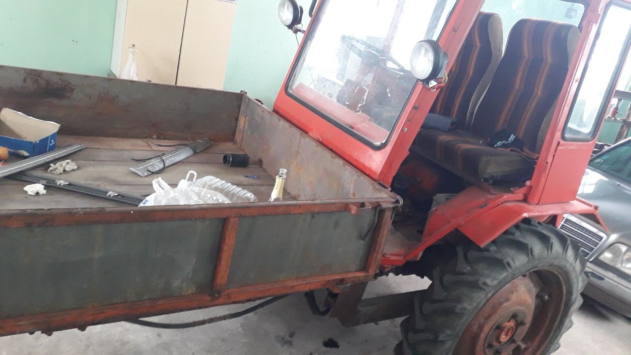 T 16