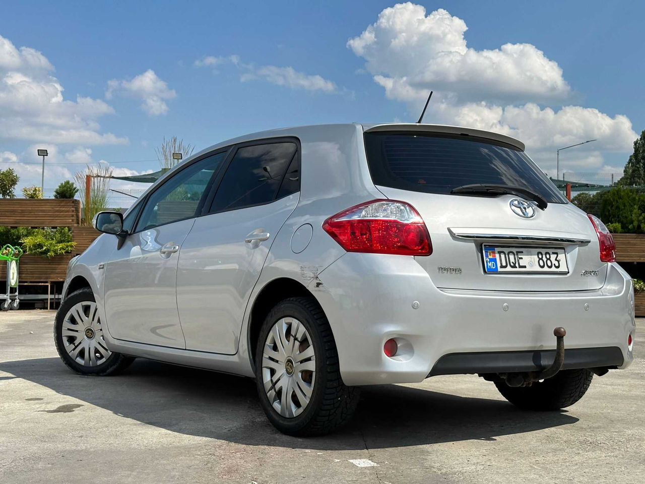 Toyota Auris - Rent a car/ chirie auto/ прокат авто foto 2