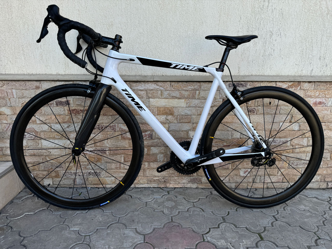 Time Full carbon