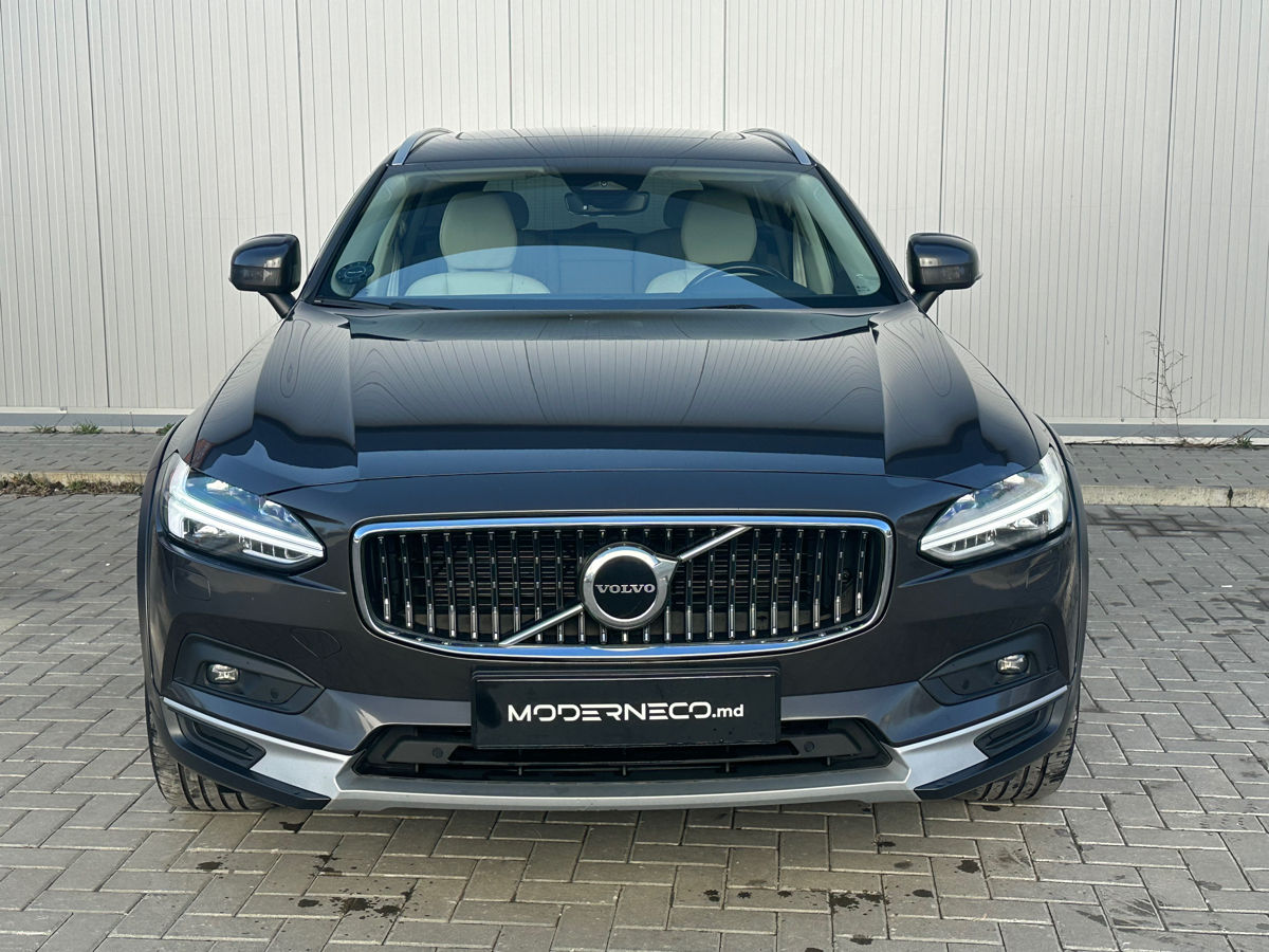 Volvo V90 Cross Country foto 0