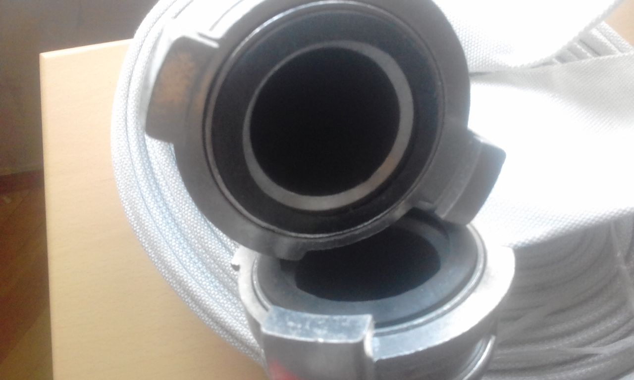 Продаю пожарный шланг