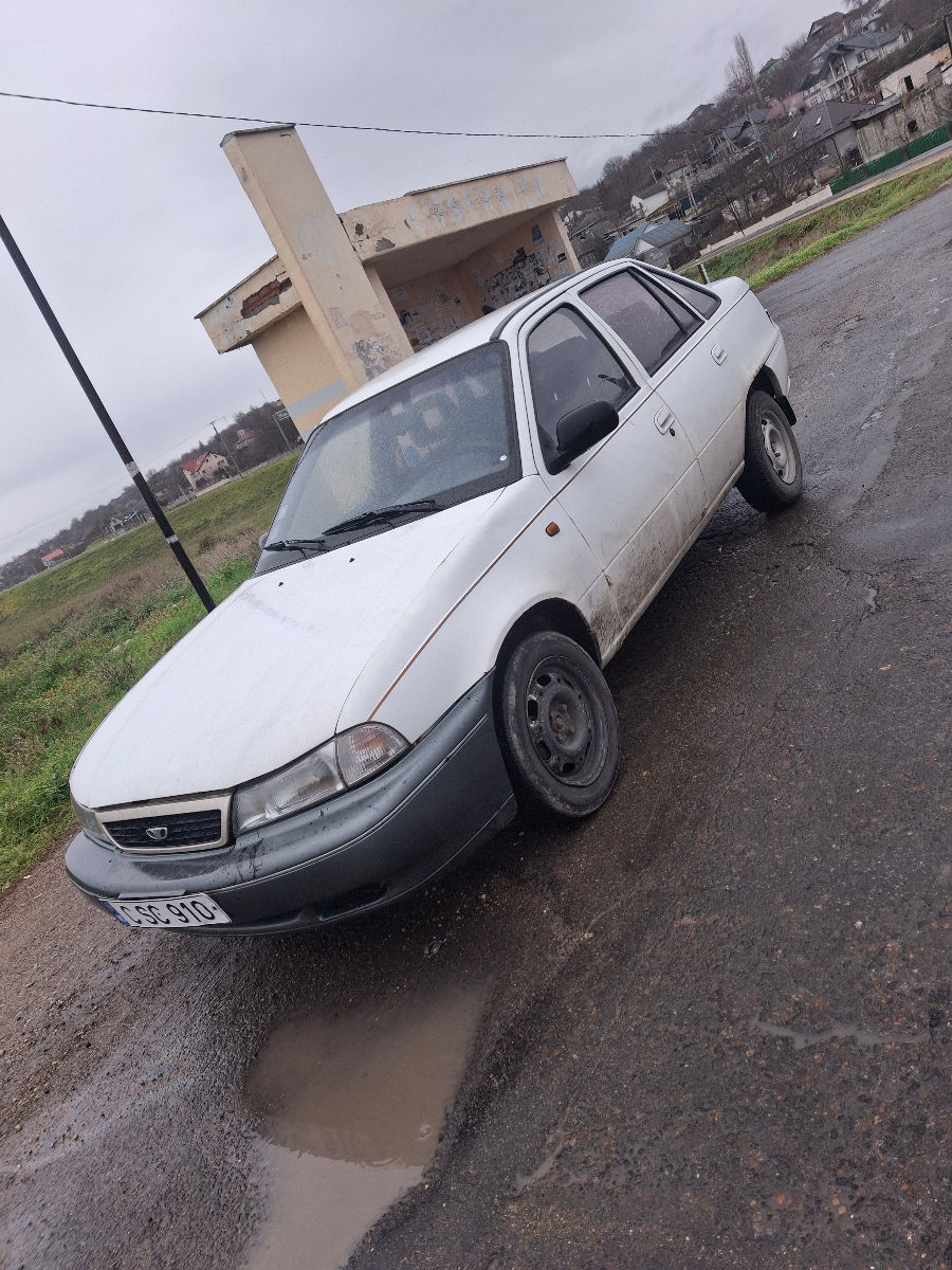 Daewoo nexia 1.5 foto 5