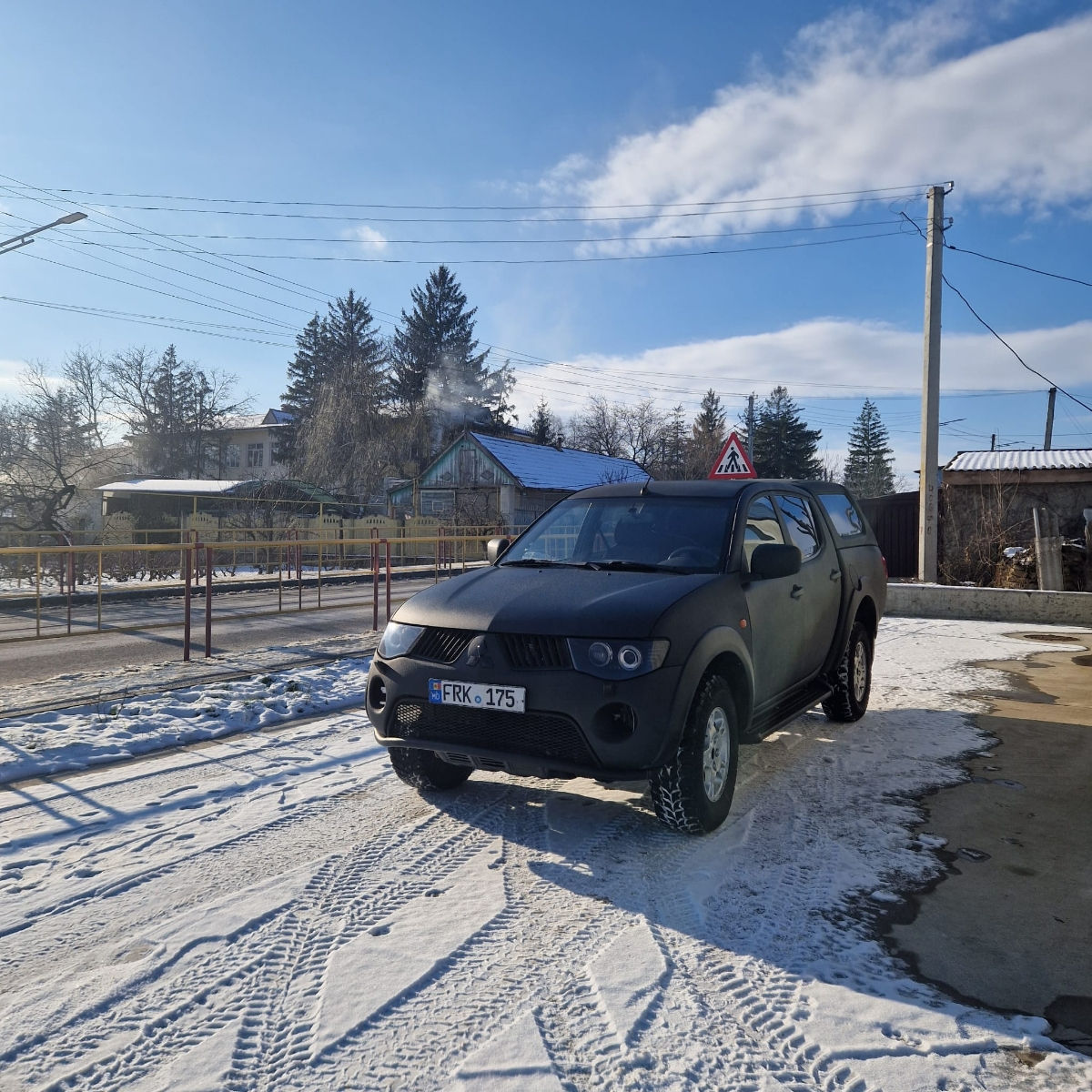Mitsubishi L200 2008 г. с пробегом 320000 км, Дизель, 10000 €