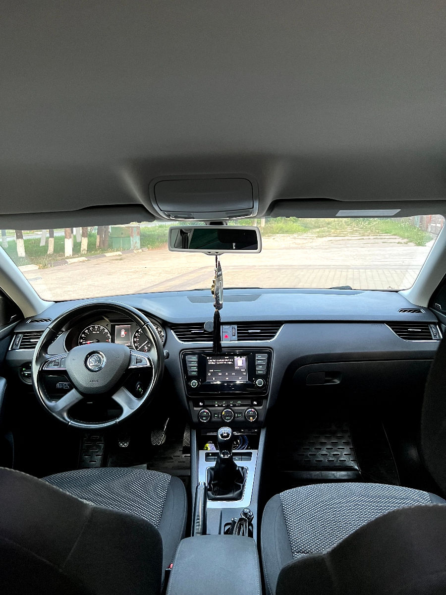 Skoda Octavia фото 2
