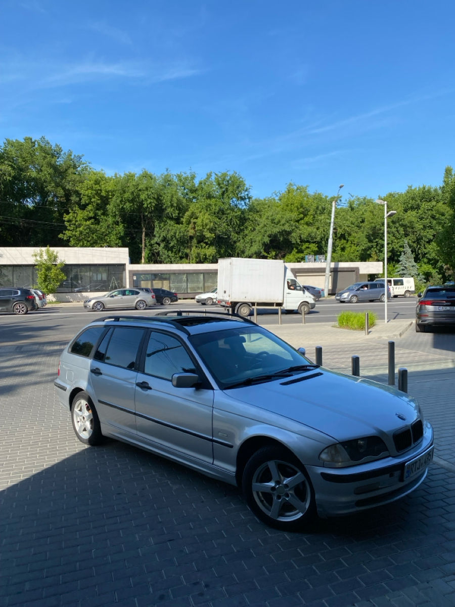 BMW 3 Series foto 3