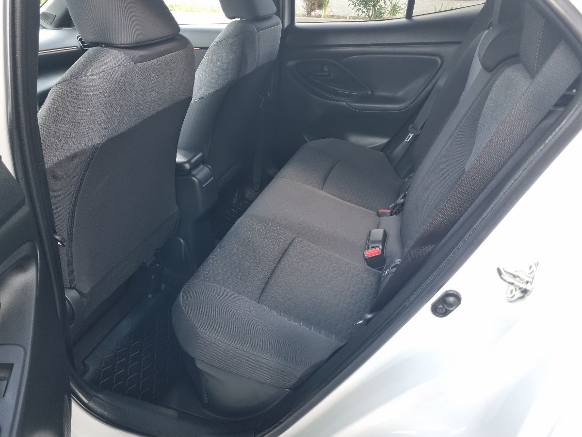 Toyota Yaris Cross 2023 photo 17