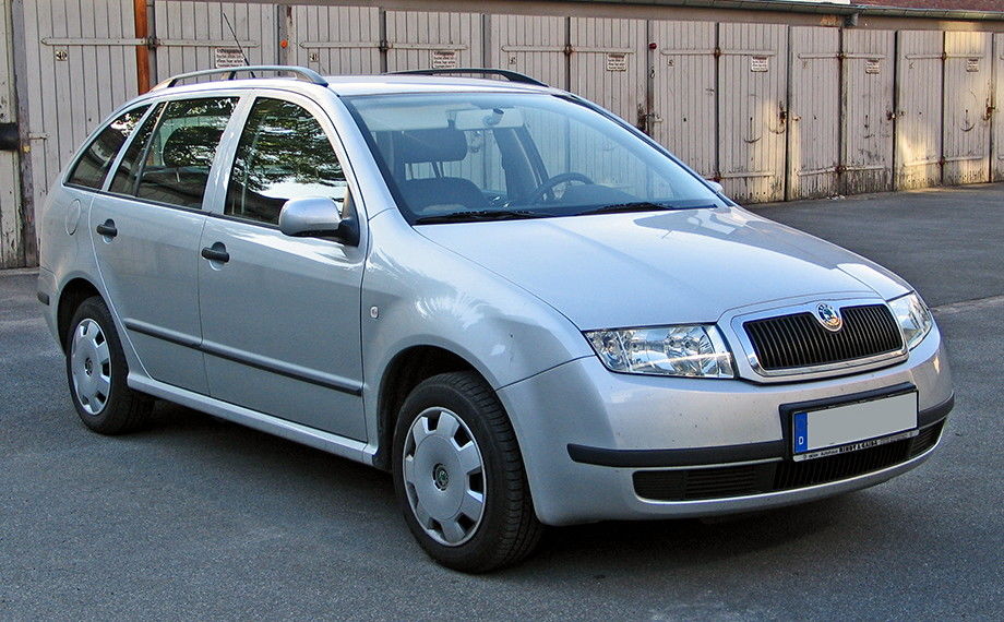 Dezmembrez     Skoda  Fabia  2007 ! foto 0