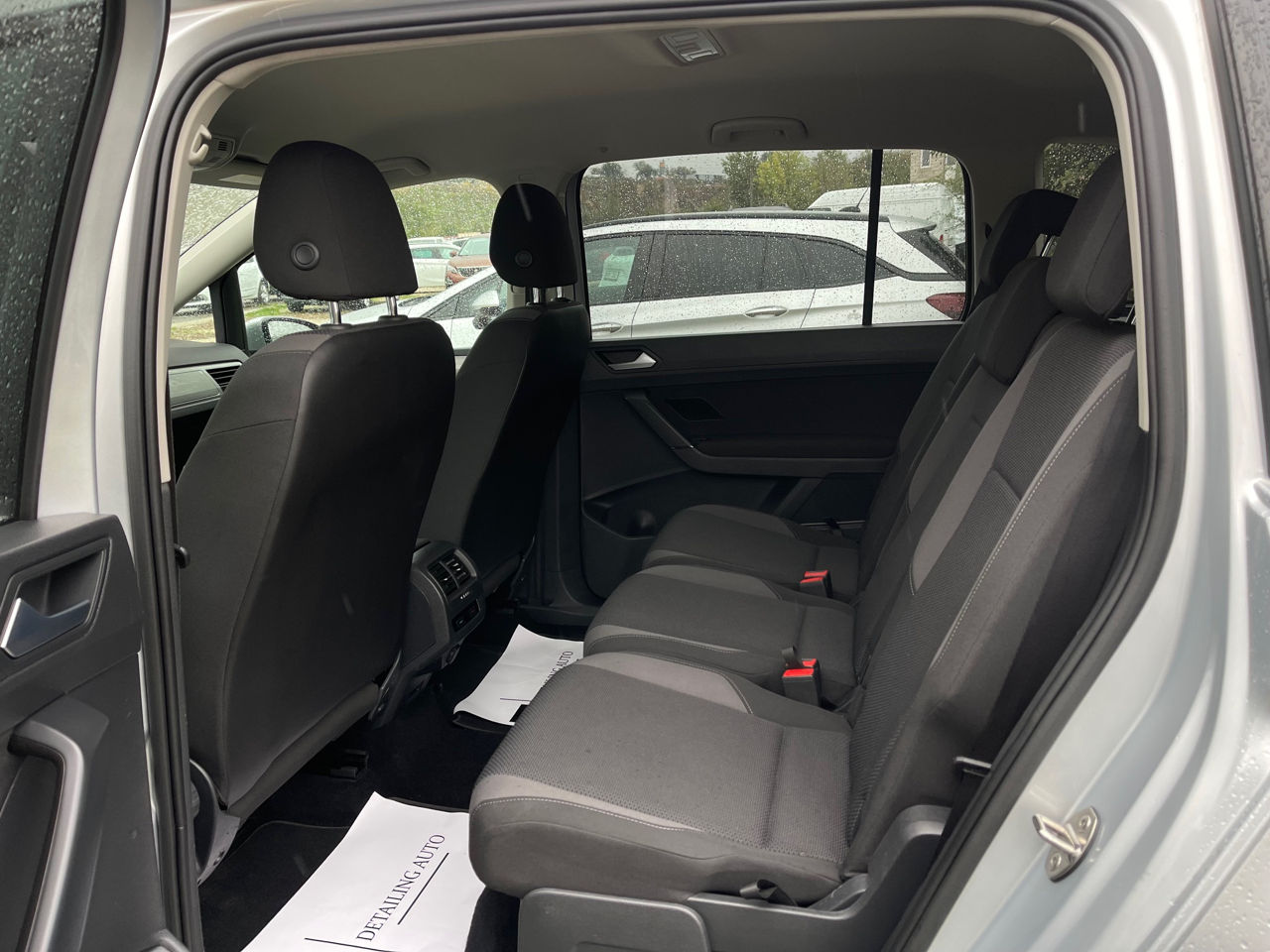 Volkswagen Touran foto 18