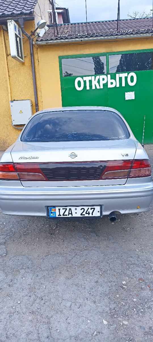 Nissan Maxima foto 5