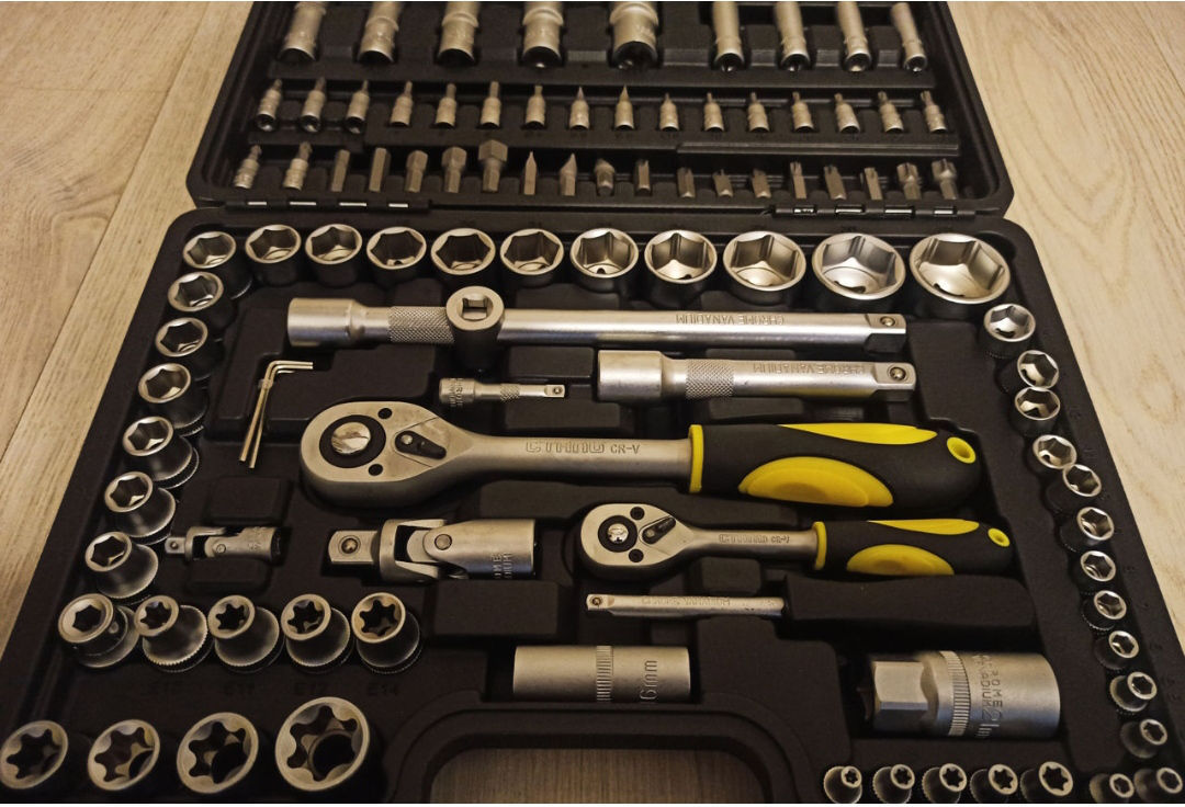 набор инструмента на 108 предметов качество супер