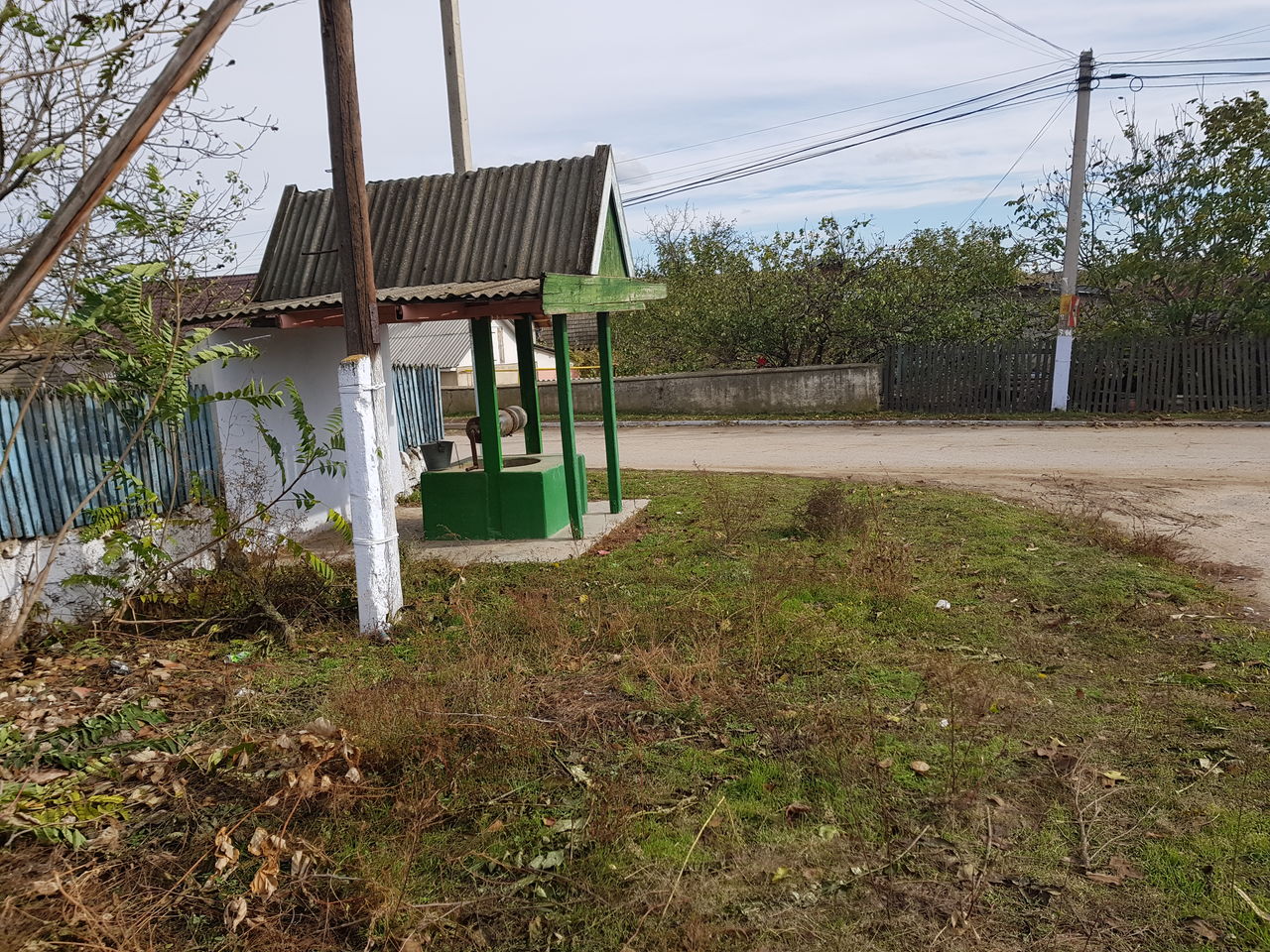 Casa de vacanta pe malul Nistrului la drum central