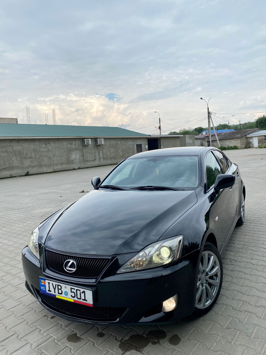 Lexus IS Series foto 4