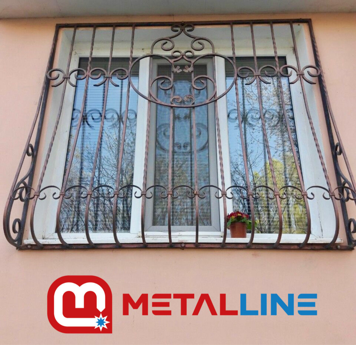 Gratii, grilaje din metal la geamuri la comandă  foto 3