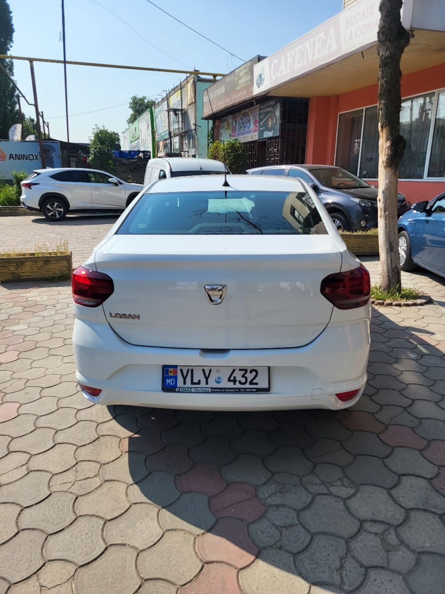 Dacia Logan foto 3
