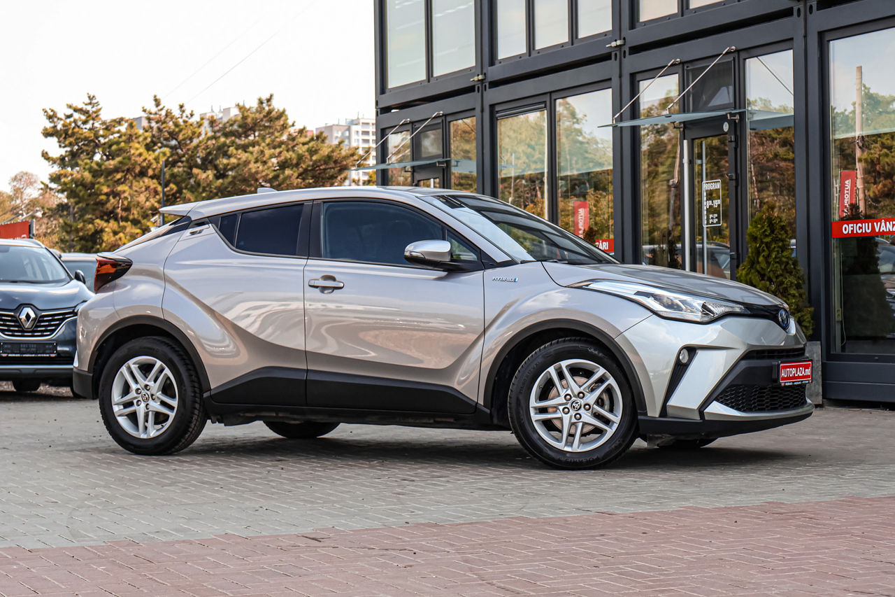 Toyota C-HR foto 3