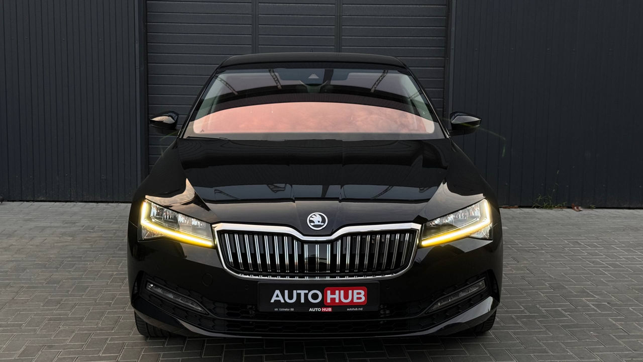 Skoda Superb фото 7