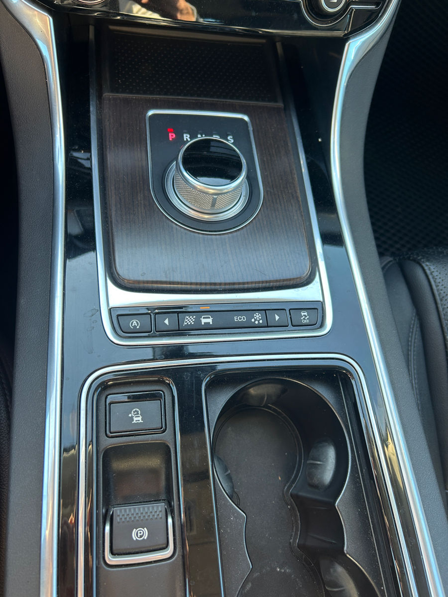Jaguar XF foto 5